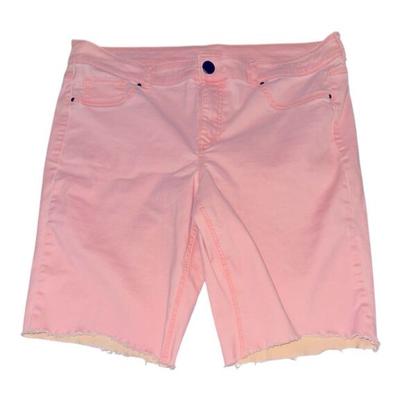Maurice’s Jean Shorts Woman’s Size 18 - Picture 1 of 3